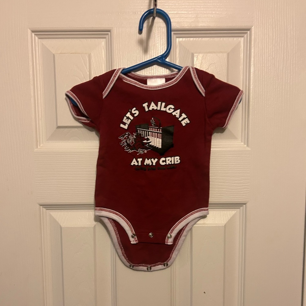 Russell Athletic Baby👶🏼Boys👦🏻USC Gamecock Short Sleeve Bodysuit 3-6 M